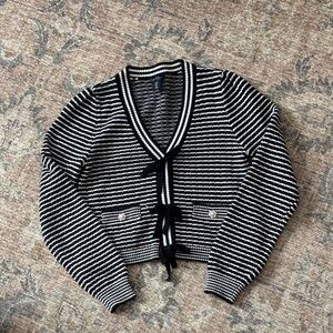 Nicole Miller Black and White Striped Cardigan medium